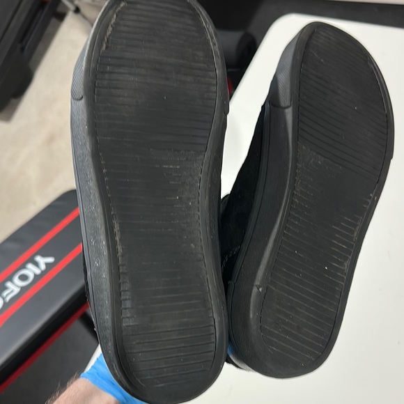 Old Navy Black High-Top Sneakers Suede Style - Picture 6 of 6